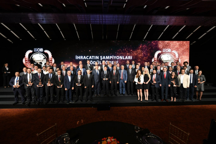 Prometeon Türkiye İhracatın Şampiyonları Ödül Töreni